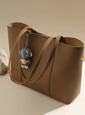 MK DA真皮女包2025新款百搭复古托特包上班通勤大容量单肩腋下包