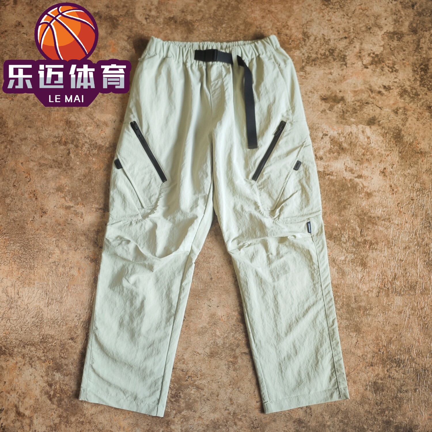 李宁CF溯户外系列男子宽松防泼水休闲运动长裤AYKU719