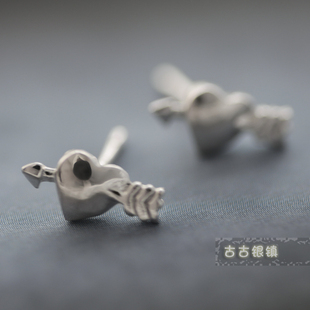 丘比特之箭耳钉LOVE耳饰925纯银防过敏女简约气质睡觉不用摘气质