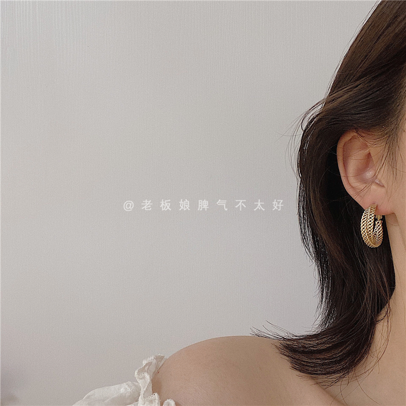 小众设计感复古交叉编织耳环