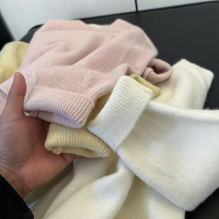 韩国小众！2025秋冬新款圆领气质百搭简约设计软糯套头毛衣女