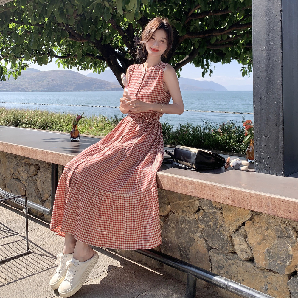 法式复古格纹甜美背心连衣裙女2025夏季新款韩版收腰显瘦茶歇长裙,女装连衣裙,芭图娜