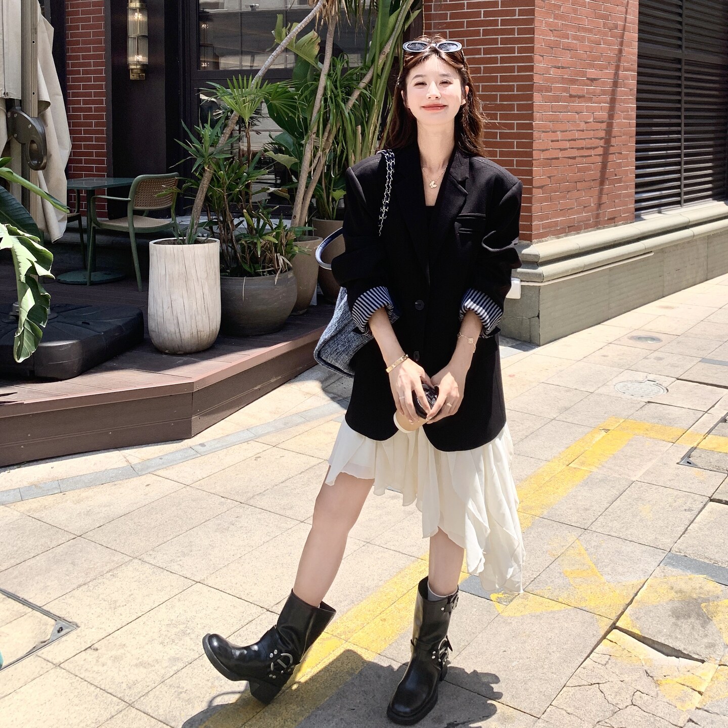 大货已出！黑色亮丝袖口条纹黑色西装外套B260-5267-P155K228,女装西装,芭图娜