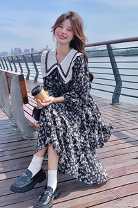 大货已出！法式蛋糕裙 黑色碎花撞色领连衣裙 260-3371-P135K188图片