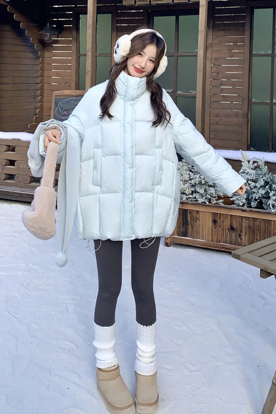 现货！蓝色可拆卸毛球围脖羽绒服【50绒】B260-5373-P345K498,女装羽绒服,芭图娜