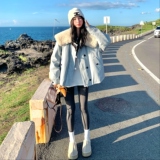 现货主推!数据好90绒蓝色皮羽绒短外套B260-5316-P275K368，女装羽绒服，芭图娜