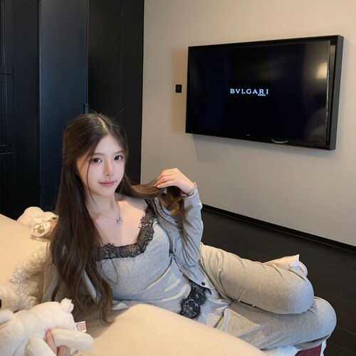 LA*松弛女人味 性感睡衣女春秋款2025新款秋季莫代尔家居服套装