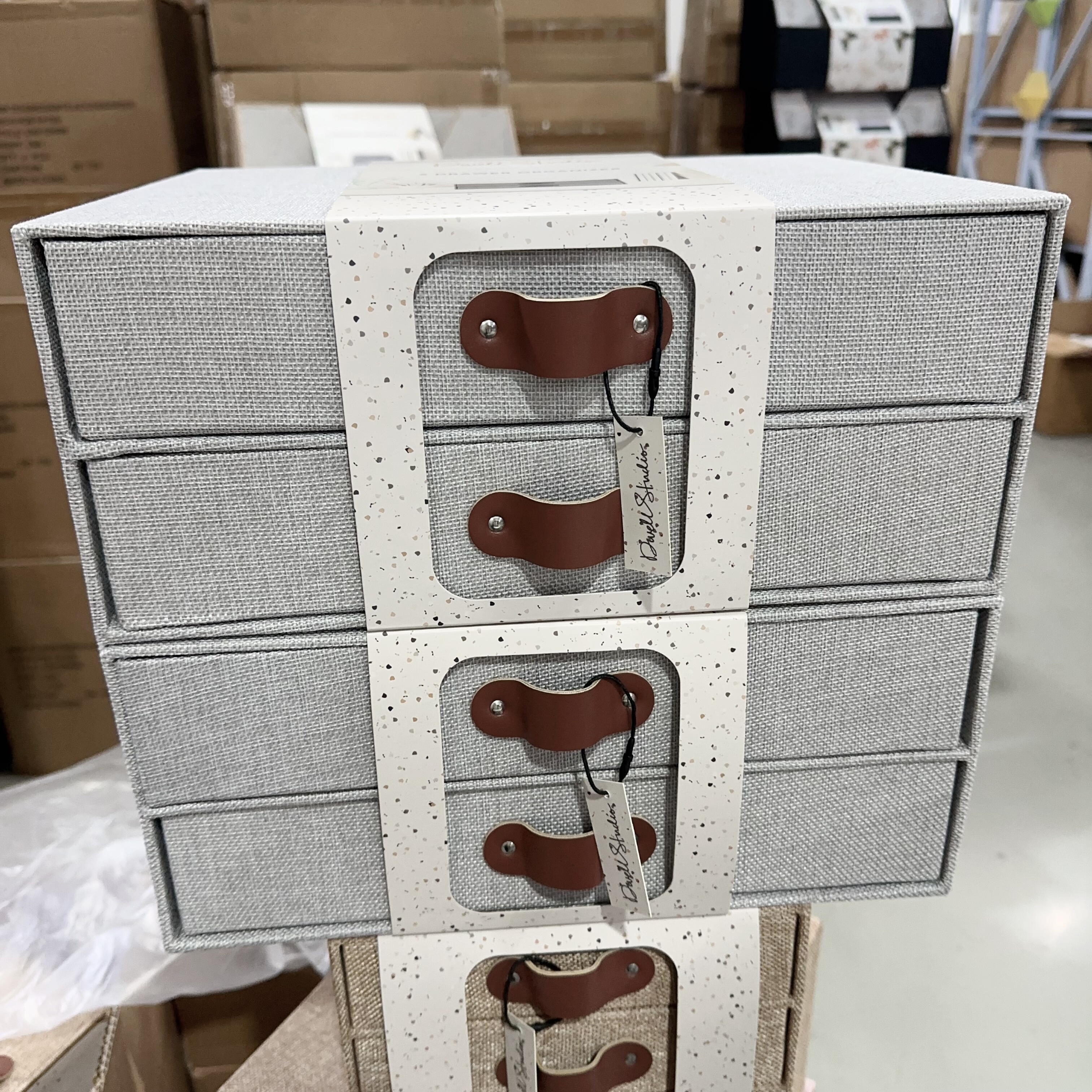 2个大号收纳盒抽屉式办公书桌面收纳柜书架整理盒储物盒