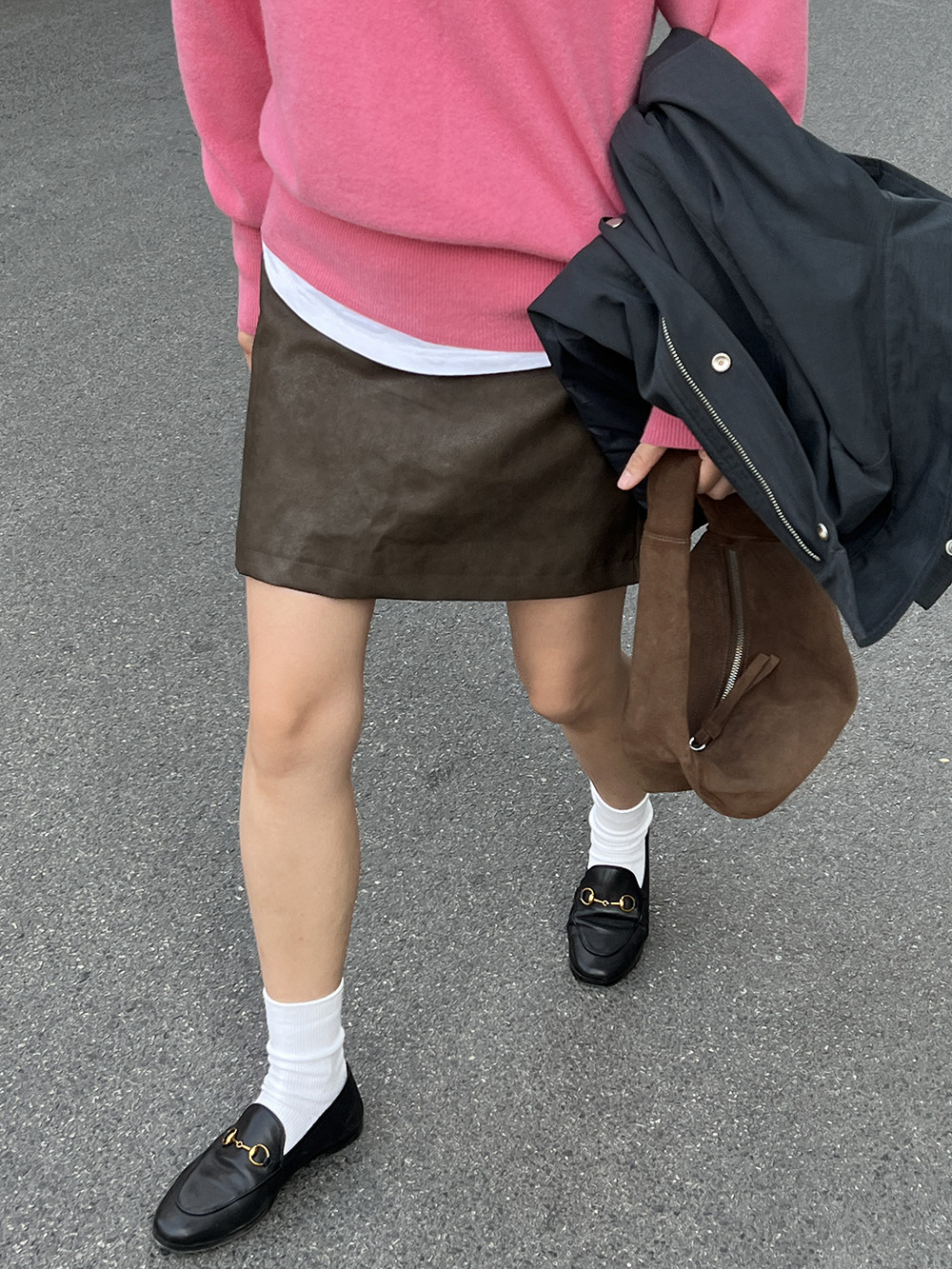 春秋 显瘦后拉链A字休闲甜美氛围感半身裙PU皮裙 咖色