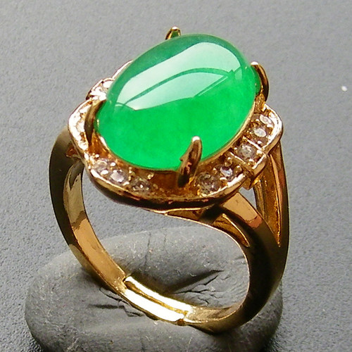 胡二翡翠天然戒指金镶玉玉钻石