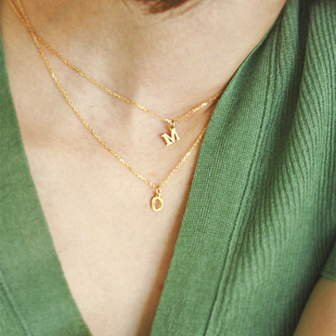 NOBLE LADY不掉色字母项链女轻奢小众设计高级感ins金色锁骨链