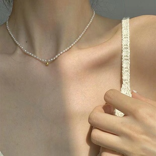 天然淡水极细小米粒强光珍珠项链 18k包金迷你金豆吊坠锁骨链