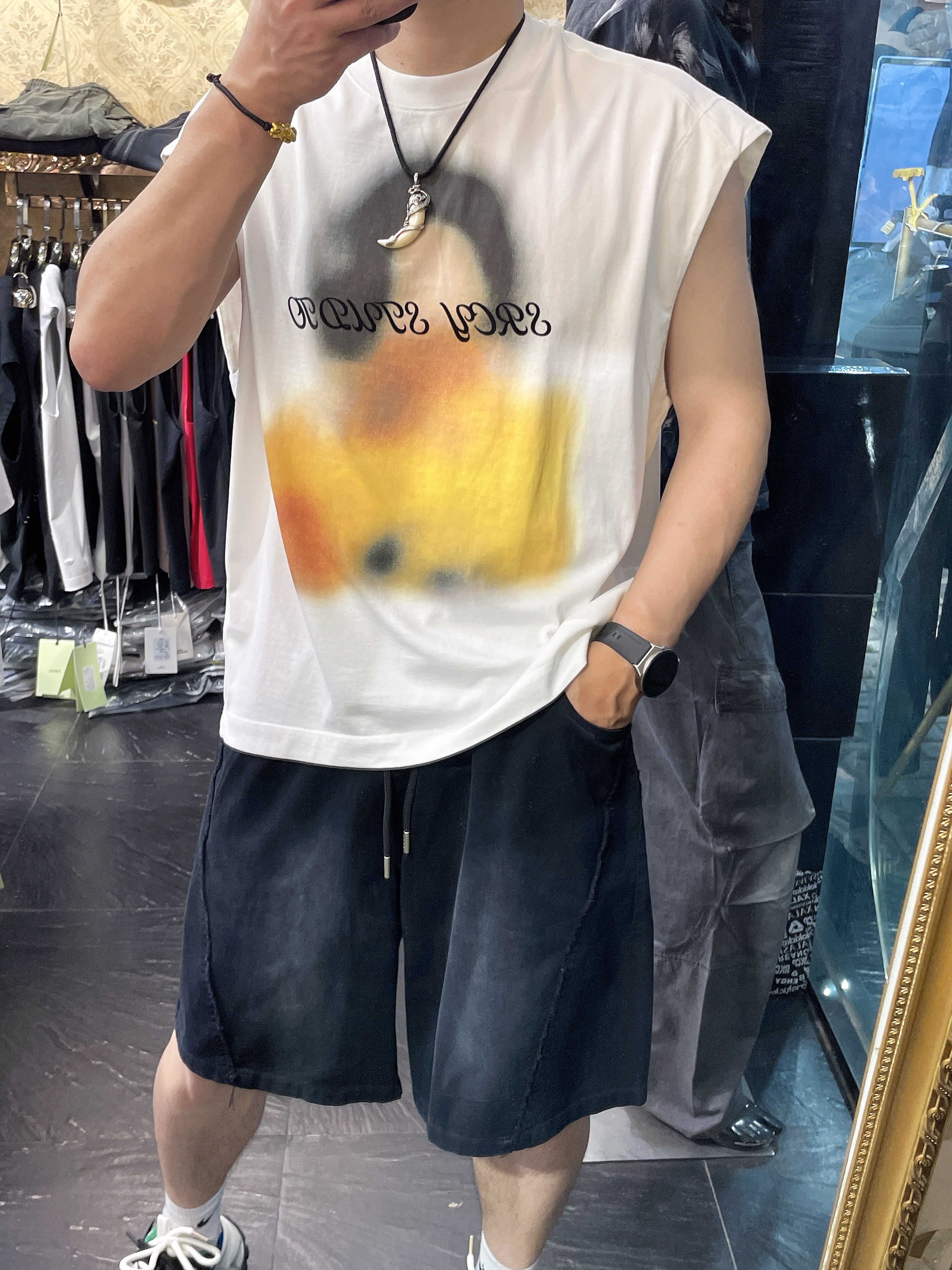 夏季新款潮牌虚拟人物印花无袖背心男美式宽松百搭痞帅打底衫坎肩