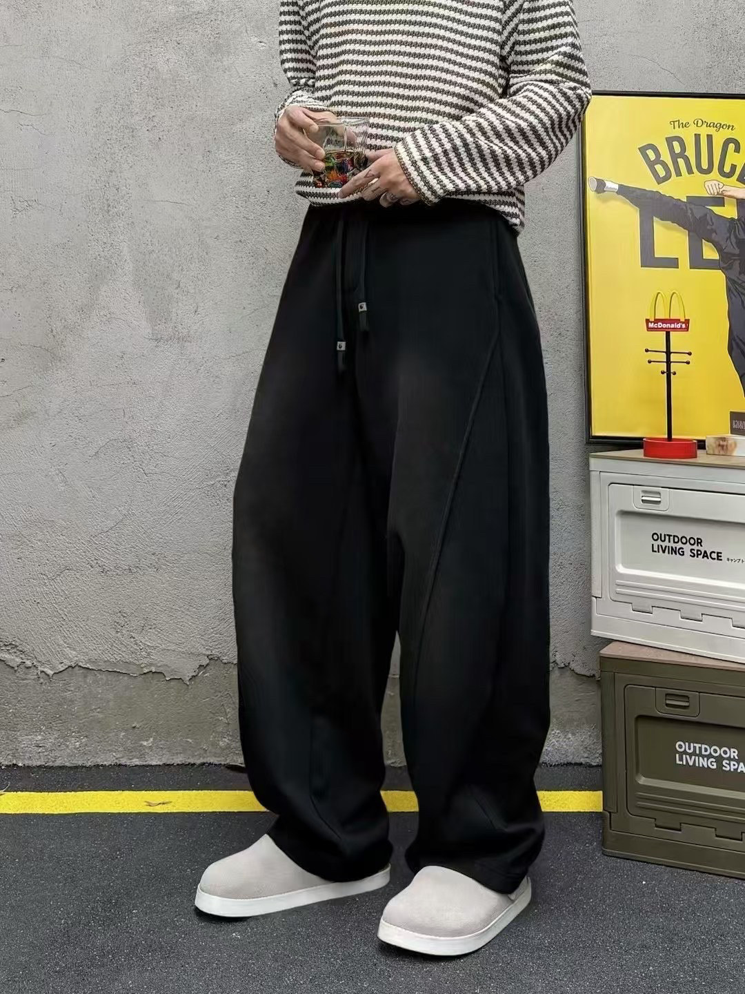 春夏怀旧美式痞帅小弯刀宽松直筒阔腿卫裤男垂感立体拼接休闲裤潮