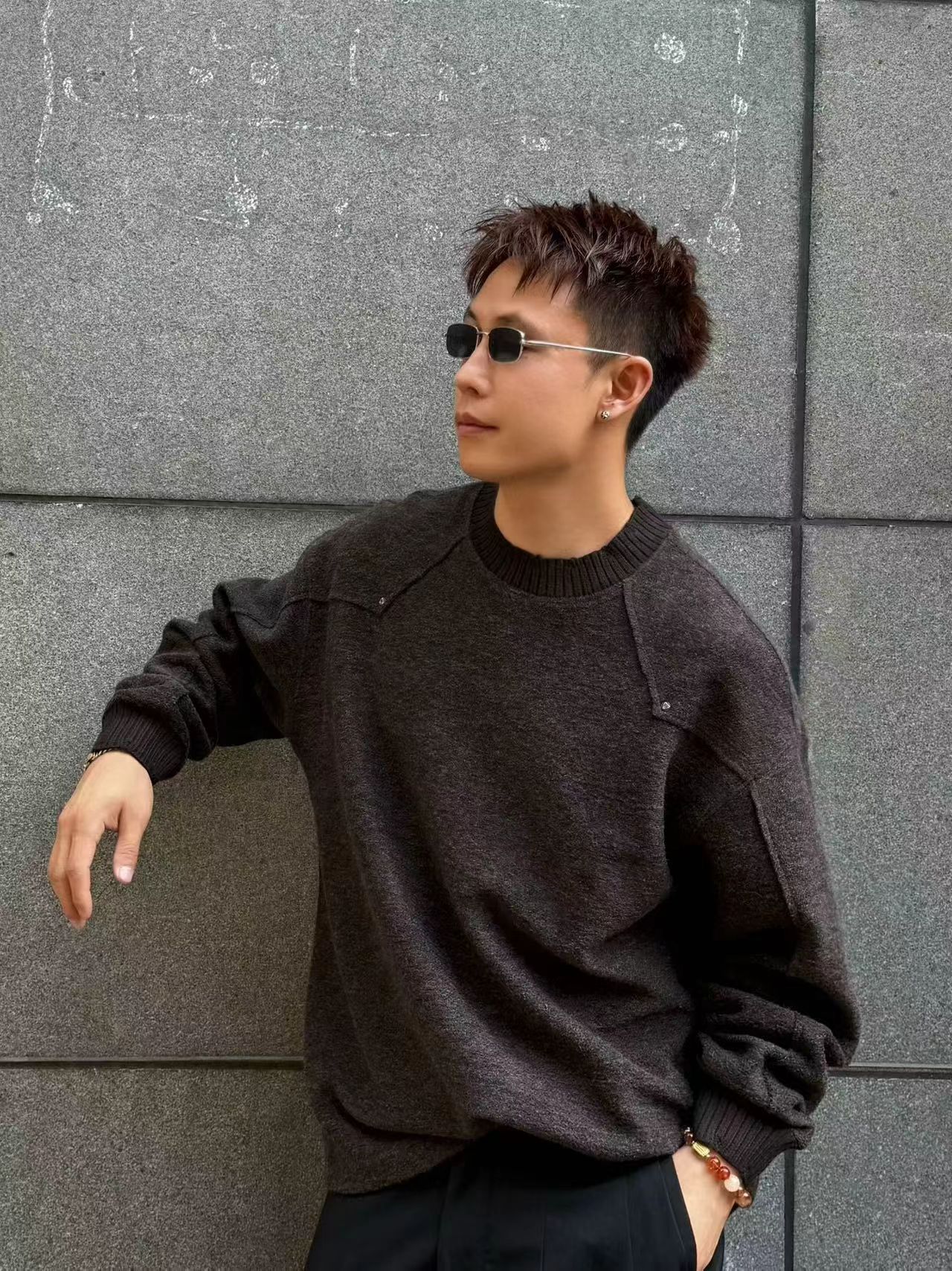 潮牌男士羊毛卫衣秋季2026时尚纯色简约圆领上衣百搭休闲宽松打底