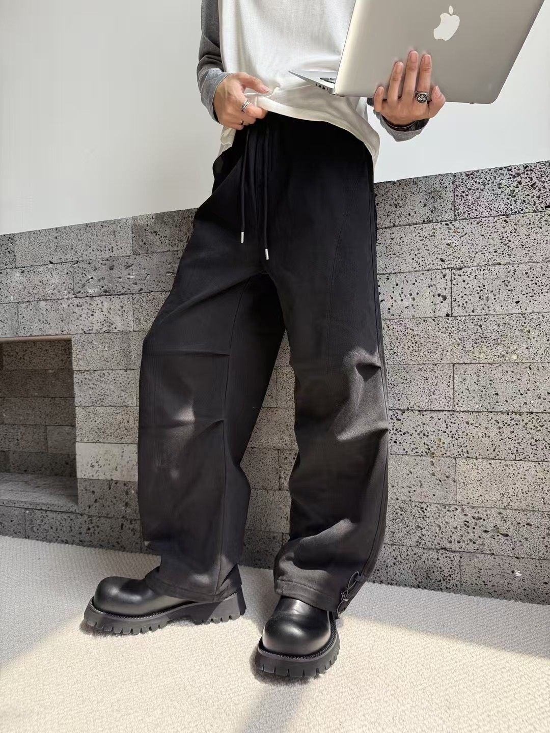 冬季新款男士加绒牛仔裤宽松直筒垂感阔腿裤子美式潮牌休闲弯刀裤