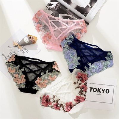 刺绣性感女绣花内裤蕾丝透明