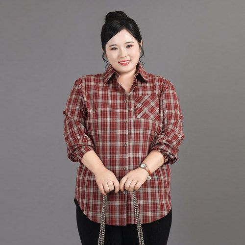 300斤妈妈春秋装长袖衬衫新款中老年气质女中年人格子大码衬衣