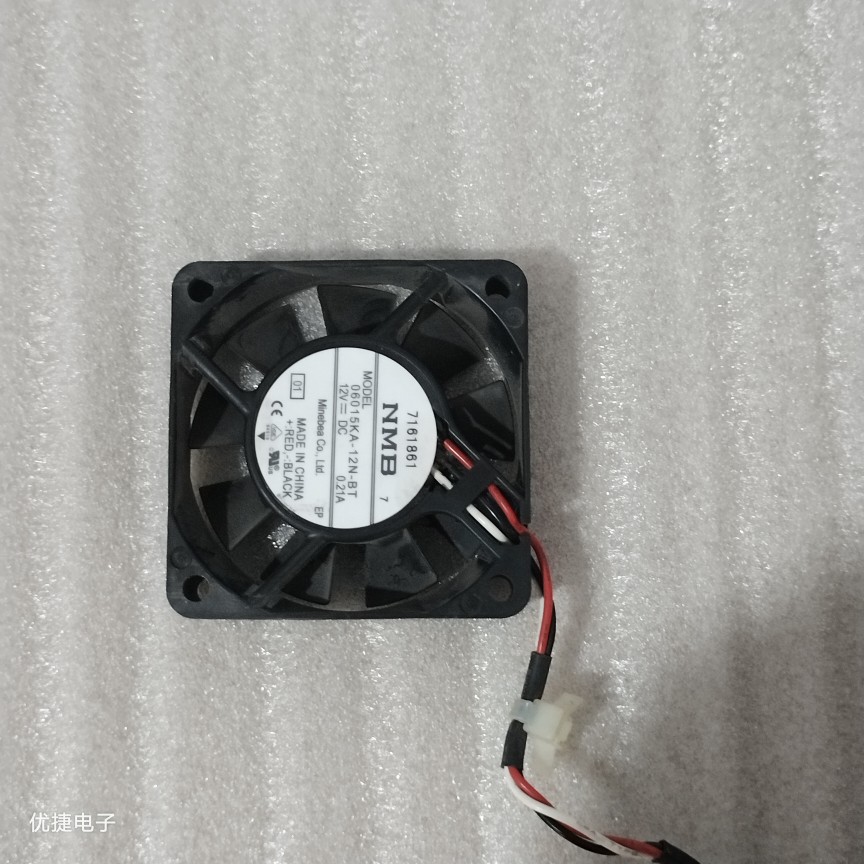 松下滚筒洗衣机散热风扇