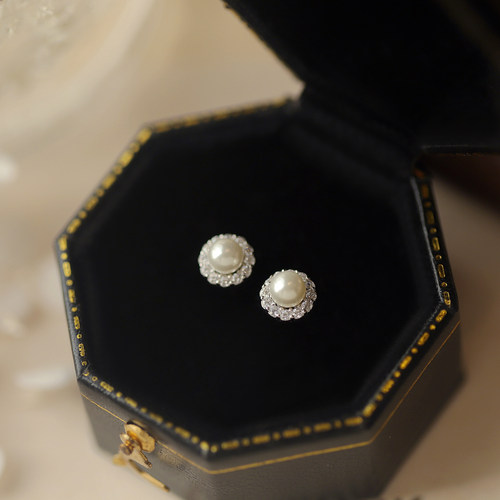 甜美迷你s925纯银温柔仿珍珠耳钉