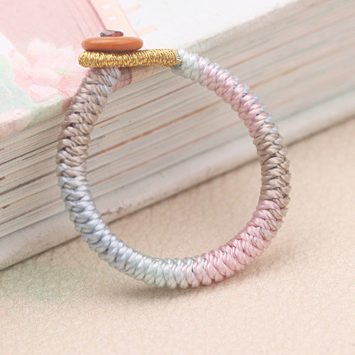 手工编织渐变色包包金刚结指环扣