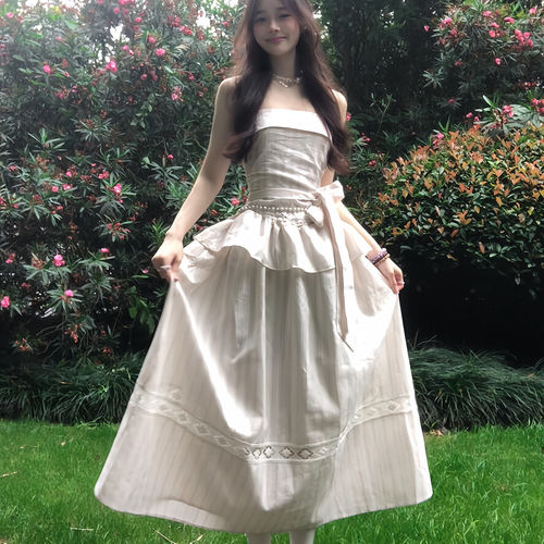 特别漂亮掐腰抹胸吊带洋