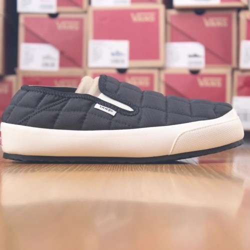 首尔的米家VANS 女鞋SLIP ON黑色超轻底休闲鞋棉拖鞋