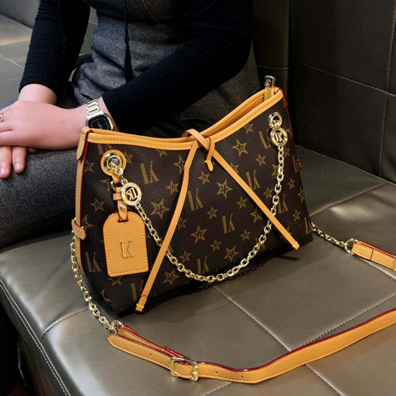 LK大牌包包女式2026新款高级感小个子老花真皮单肩腋下链条托特包