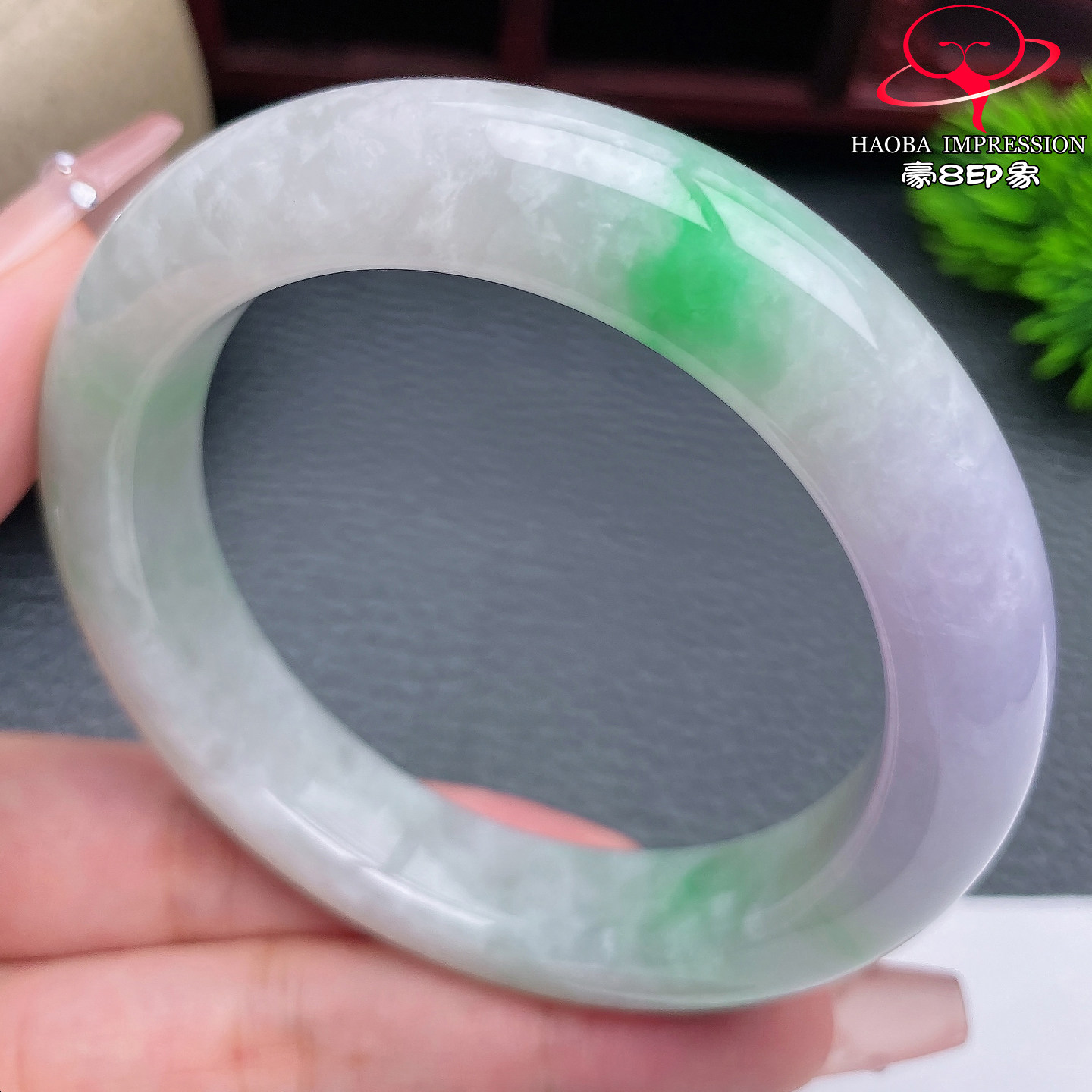 豪8印象Y26138Y130翡翠手镯圈口54.9天然春彩紫罗兰带翠玉手镯a货