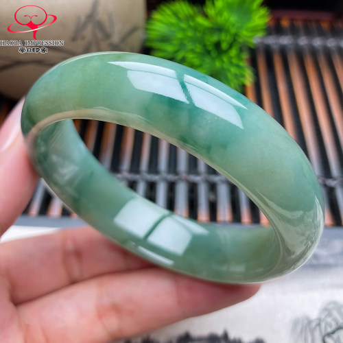 豪8印象X26220X348翡翠手镯圈口58.1冰糯种天然缅甸绿飘花玉镯68g