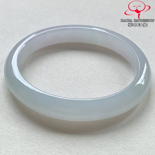 豪8印象V26800V1853翡翠贵妃手镯圈口55.2天然冰种晴蓝底缅甸玉镯
