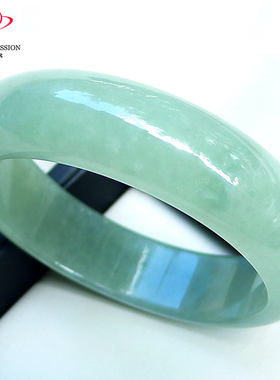 豪8印象手镯之家Z26260Z167翡翠宽版手镯圈口59.0mm湖水绿玉手镯