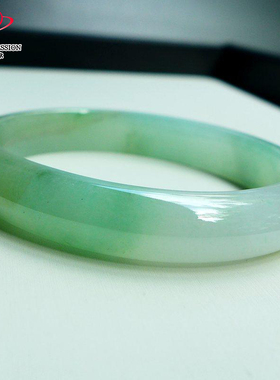 豪8印象L26056L272翡翠贵妃手镯圈口52.3mm天然冰糯种绿飘花玉镯