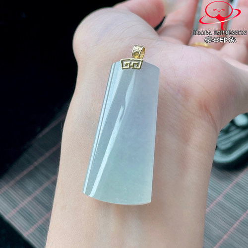豪8印象P26128P2831翡翠无事牌吊坠天然冰种淡春彩玉许愿牌挂件