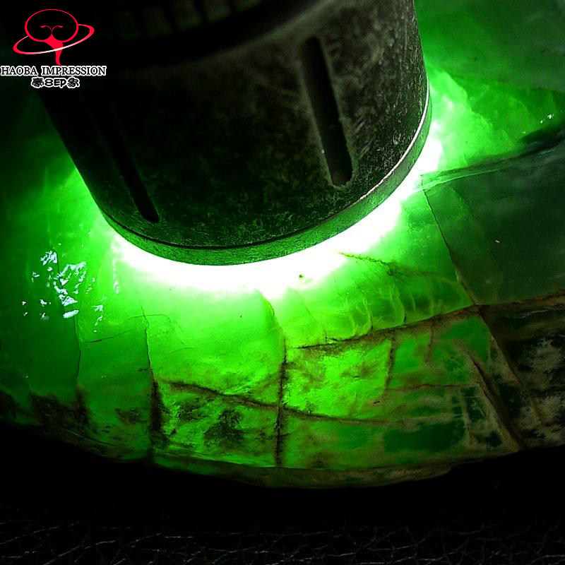 豪8印象Z26120G151莫西沙老皮壳脱沙 缅甸玉翡翠原石毛料603.03g