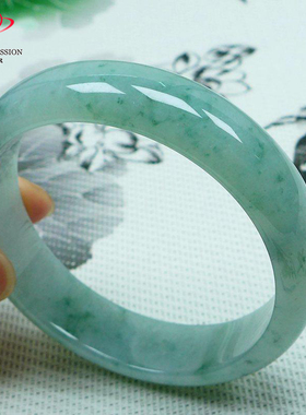 豪8印象手镯之家Z26152Z189翡翠手镯圈口62.5mm绿飘花宽版玉镯子