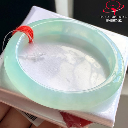 豪8印象W261000W177翡翠手镯圈口57天然冰种晴绿缅甸玉手镯a货