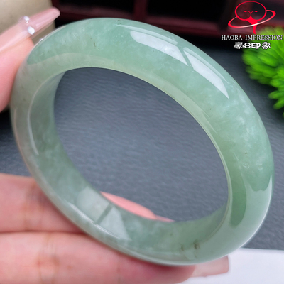豪8印象Y26200Y125翡翠手镯圈口55.1天然冰糯种湖水绿缅甸玉手镯