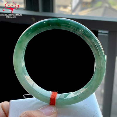 豪8印象P26128P804翡翠手镯圈口59.5天然冰糯种湖水绿飘花玉手镯