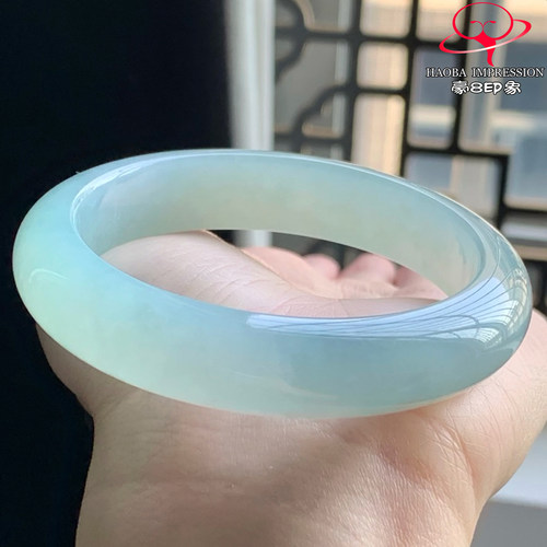 豪8印象W26480W266翡翠手镯圈口55.5天然冰种晴绿缅甸a货玉手镯
