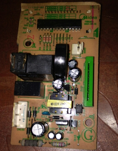 美的微波炉EM720FF1/2-NR EM823LE3-NS电脑板配件是无烧烤功能