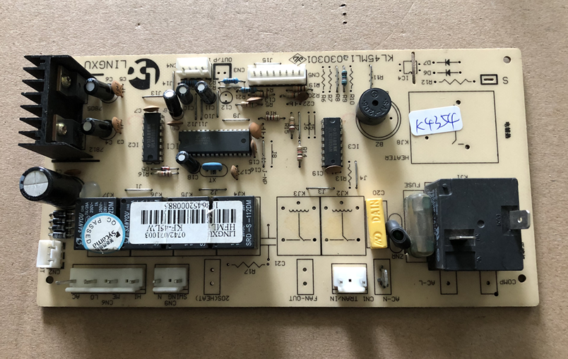 原装拆机，没修过，实物拍图，默认韵达，当天发货 买电视主板的亲，请看清标题的屏型号