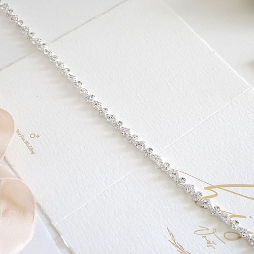 Rhinestone accessories  DIY Sparkling Accessories