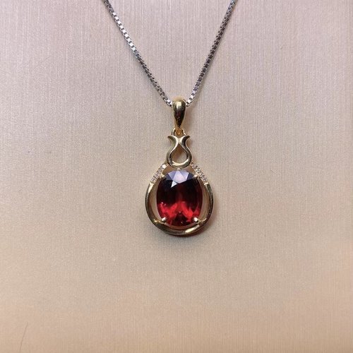 18k黄金天然镁铝吊坠8乘10 18k金精工镶嵌天然彩宝首饰饰品