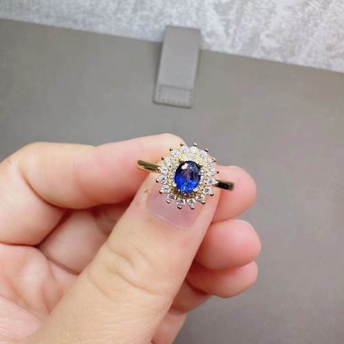 天然皇家蓝蓝宝石戒指4乘5 925银精工镶嵌时尚奢华彩宝首饰