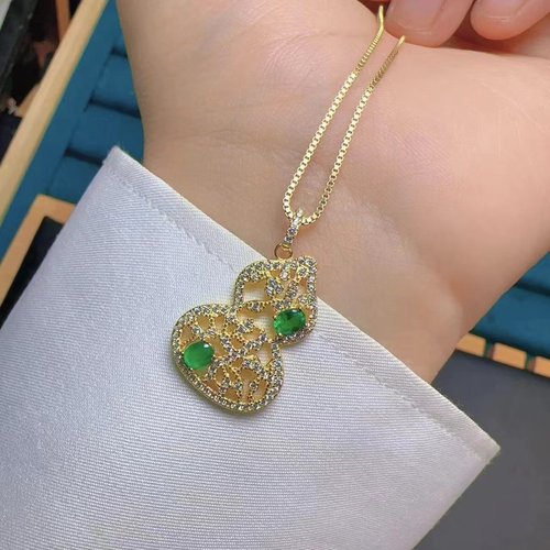 天然彩宝祖母绿久源珠宝木佐色