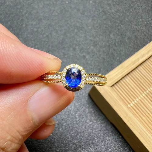 天然蓝宝石彩宝皇家蓝