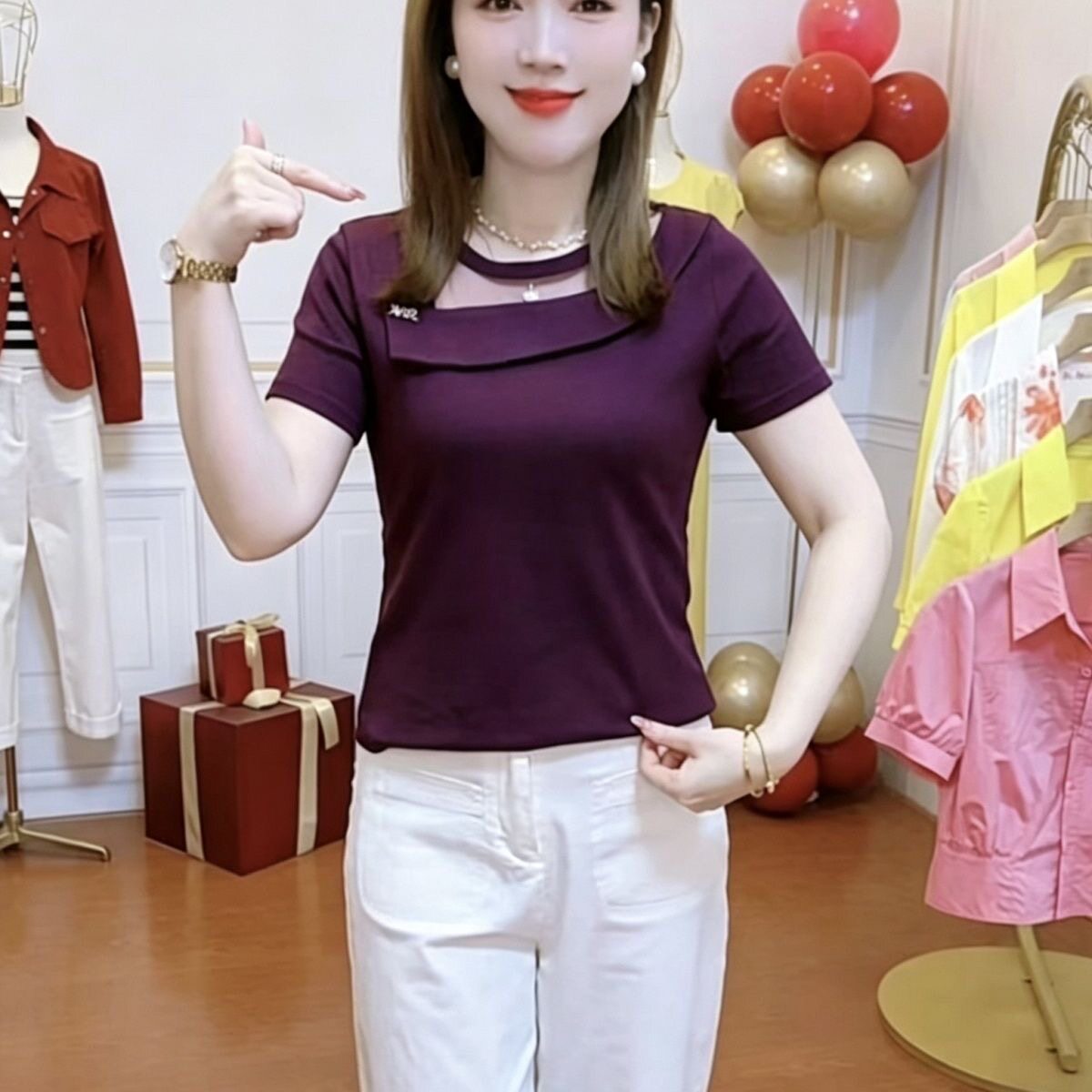 2026夏季新款短袖T恤女斜肩网纱拼接设计感修身显瘦洋气针织上衣