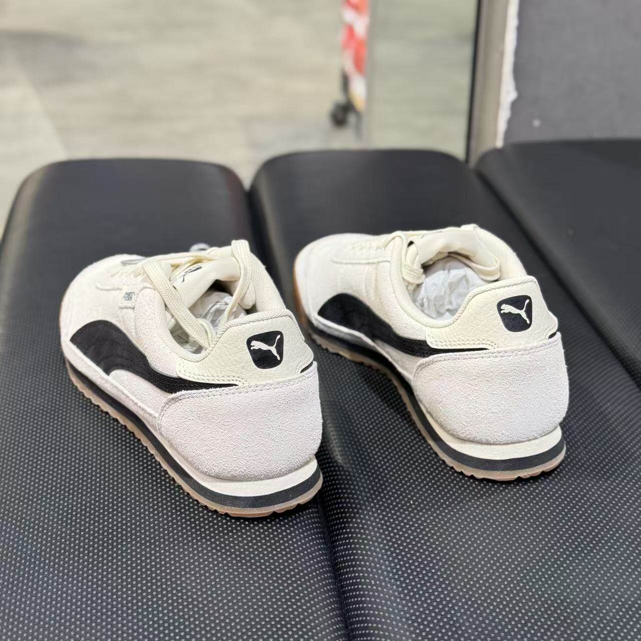 彪马PUMA新款男女情侣复古低帮轻便透气百搭休闲阿甘板鞋397453