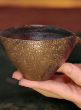 167号（小福包） 墨彩 带雀羽斗笠公道100ML 林峰老师柴烧 公道杯